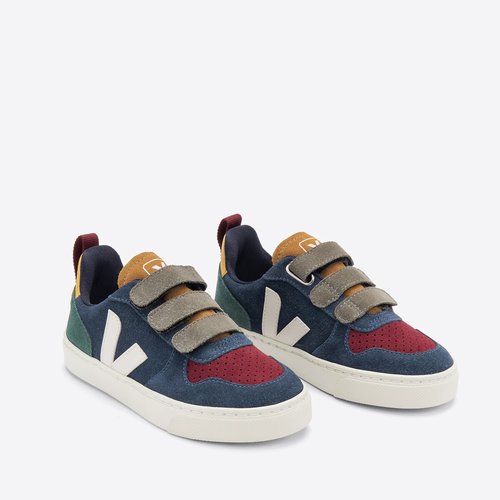 Kids Small V 10 Trainers in Suede with Touch n Close Fastening