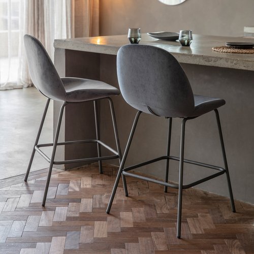 Rewari velvet bar stools with black legs set of 2 So home La Redoute
