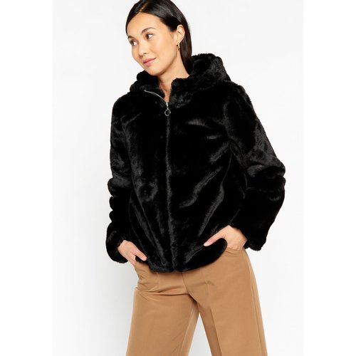 Veste en fausse fourrure avec capuche
