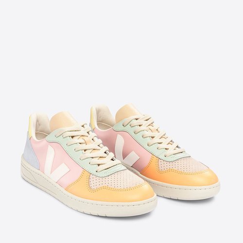 Veja v10 womens 2025