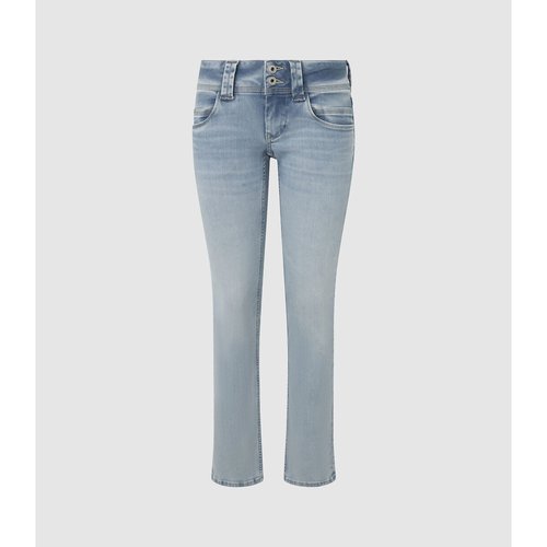 Slim Fit Jeans in Low Rise