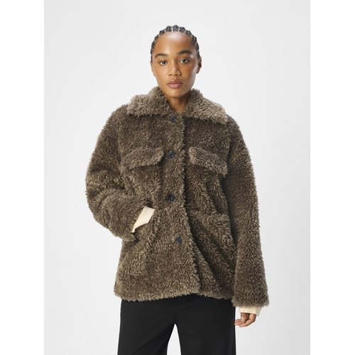 Veste peluche 2025