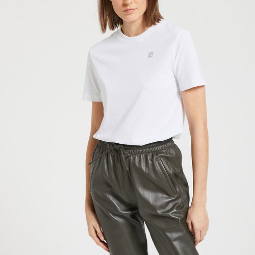 Calvin klein t shirt small logo on sale