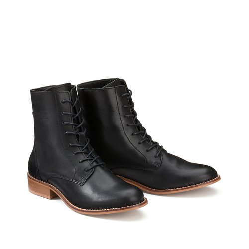 Black ankle boots flat heel top