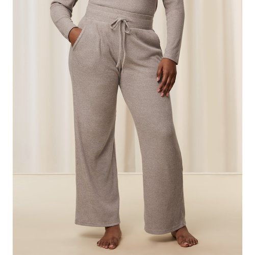 Grey lounge trousers top