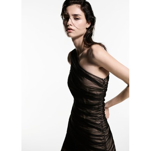 Robe filet noir hotsell