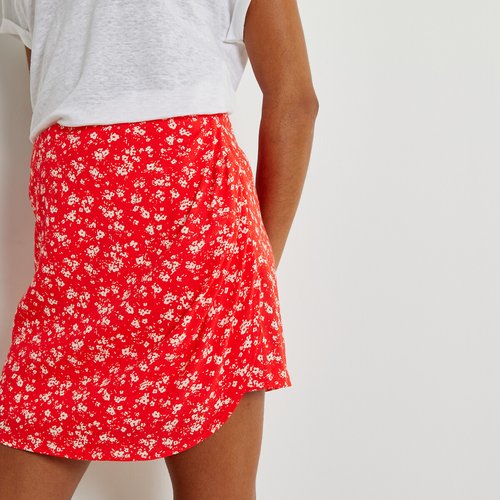 Jupe short imprime fleurs La Redoute Collections imprime fleurs fond rouge La Redoute