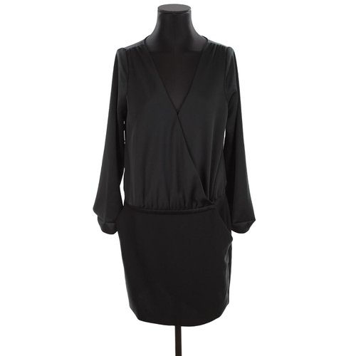 Robe jamais porte avec etiquette noir Swildens La Redoute