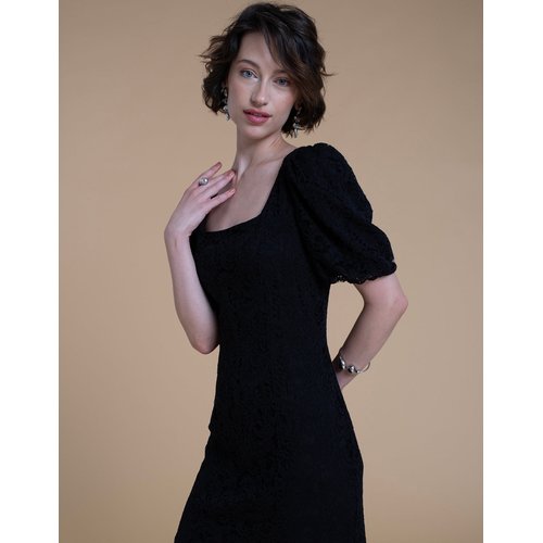 Robe courte noire en dentelle NIDALIE