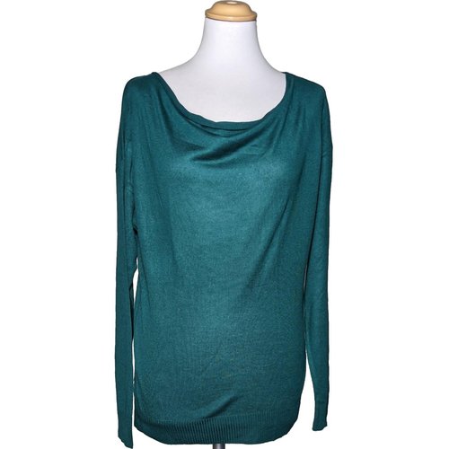 Pull Tres bon etat