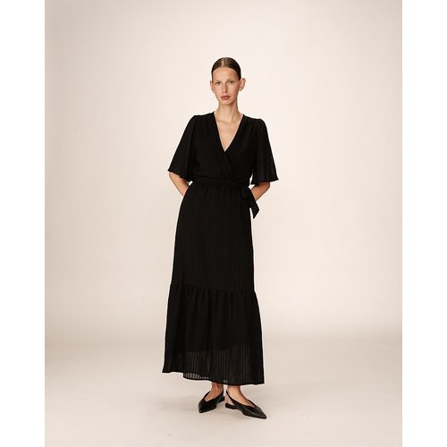 Robe ceinturée