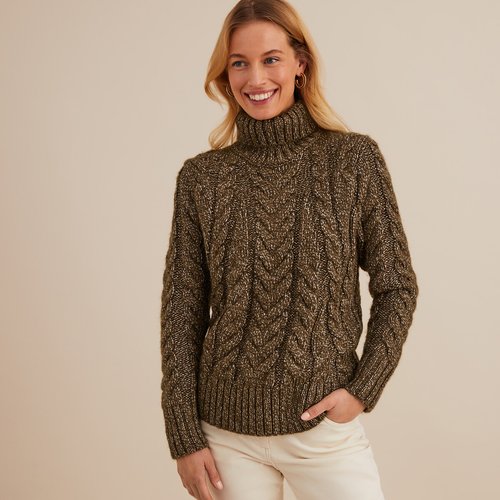 Pull anne weyburn online