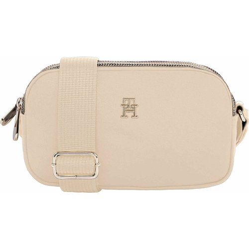 Tommy hilfiger crossbody bag hotsell