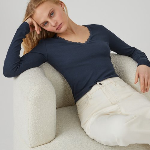 T shirt met v hals en lange mouwen kanten detail La Redoute Collections La Redoute