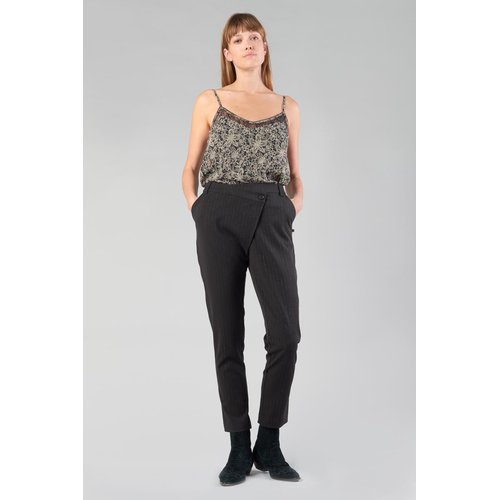 Pantalon carotte livia black Le Temps Des Cerises La Redoute