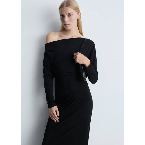 Robe volant epaule online