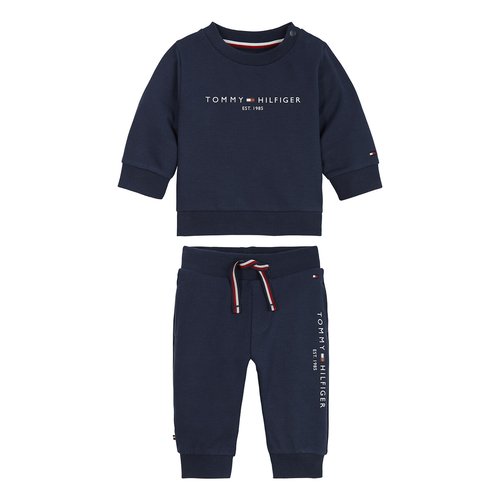Outfit tommy hilfiger 2025
