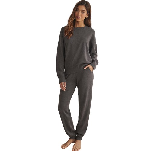 Tenue detente et interieur pyjama pantalon top col rond tricotp98 gris Selmark La Redoute