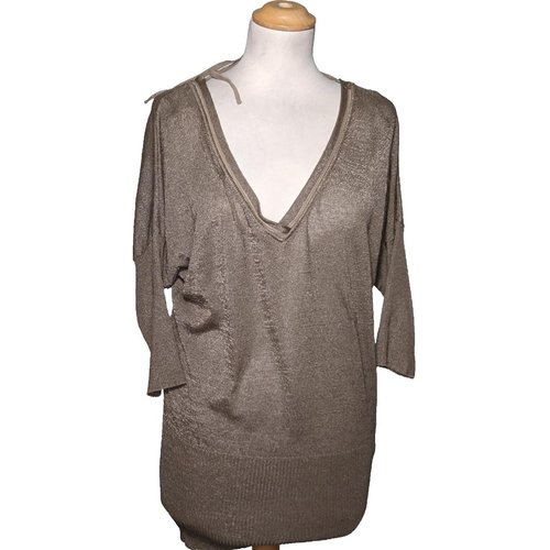 Pull Tres bon etat