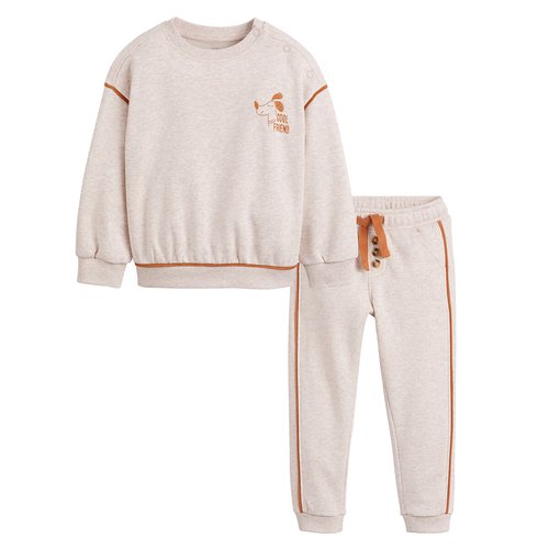 Beige joggers outfit clearance