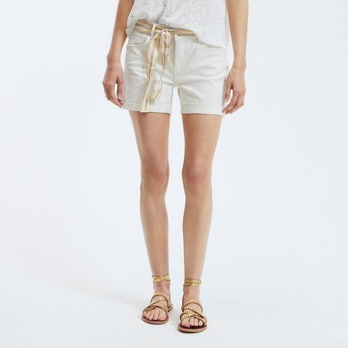 Belted bermuda shorts shop