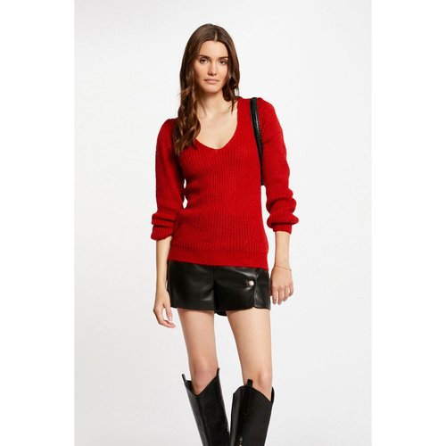 Pull manches longues a col en V