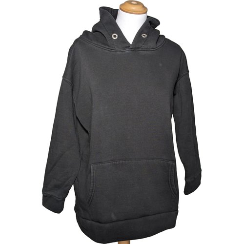 Sweat Tres bon etat