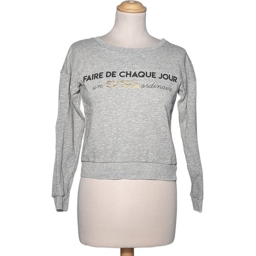 Sweat Tres bon etat