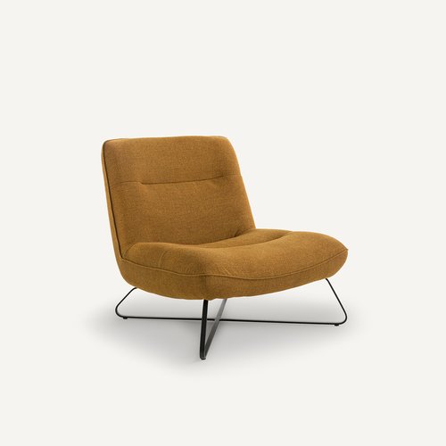 Fauteuil scandinave bois d'hévéa teinté noyer clair et velours lorens Sweeek | La Redoute