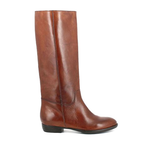 Cognac flat boots outlet