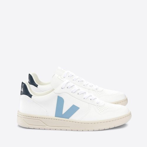 Buy veja trainers on sale