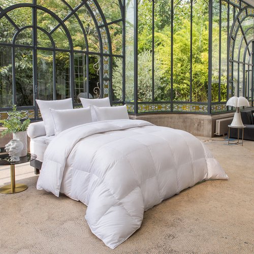 90 goose down light duvet with anti mite treatment white Drouault La Redoute