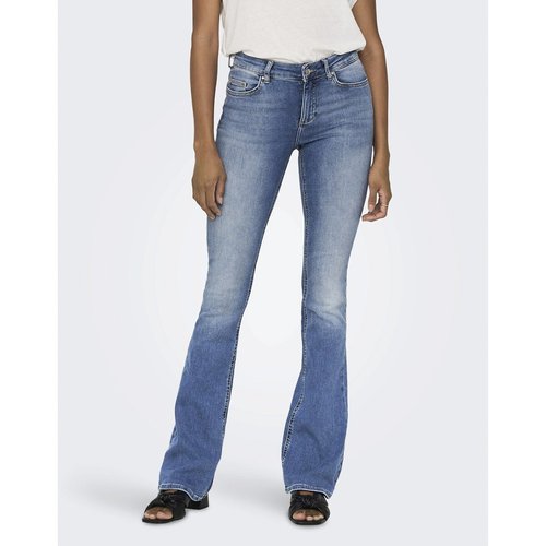 Mid rise flare leg jeans hotsell