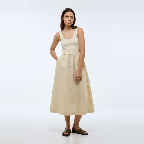 Robe Noire Sans Manches Monoprix - Taille 44, Longueur Genou, Matière Stretch, Occasion Très Bon état