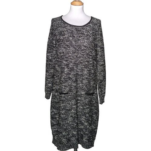 Robe mi longue Tres bon etat