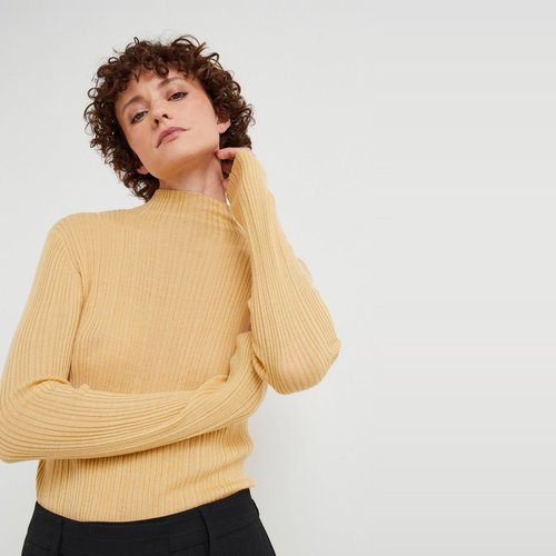Pull pres du corps col montant contenant de la laine certifie oeko tex epi Monoprix La Redoute