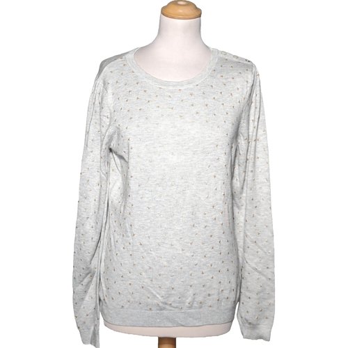 Pull Tres bon etat
