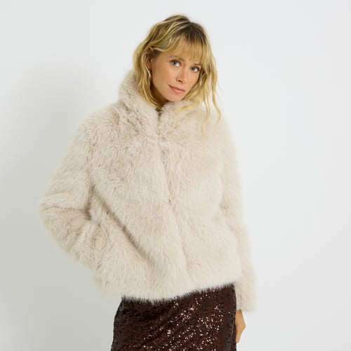 Manteau Zara Effet Fourrure Blanc Cassé - Taille M (38) - NEUF Avec étiquettes