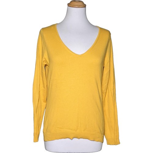Pull Tres bon etat