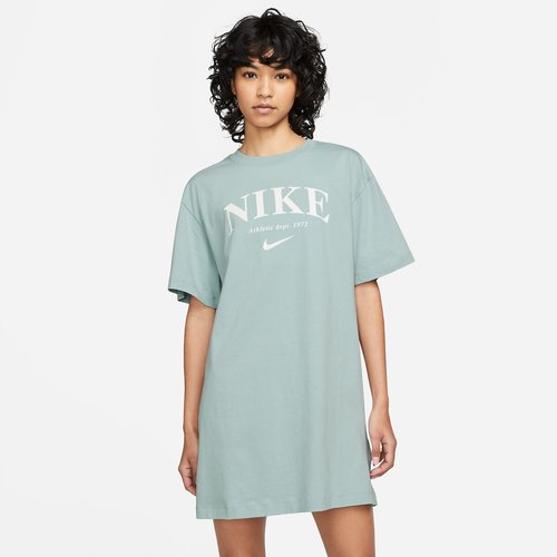 Robe tee shirt nike outlet