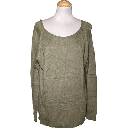Pull Tres bon etat
