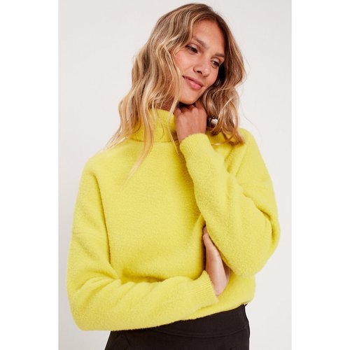 Cache cache pull jaune hotsell
