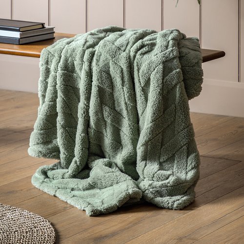 Green cable knit throw green So home La Redoute