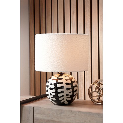 Coral lamp base outlet