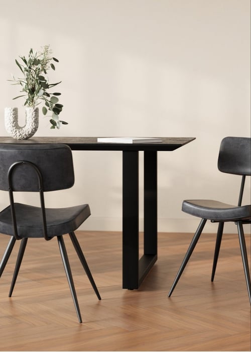 Chaise en cuir