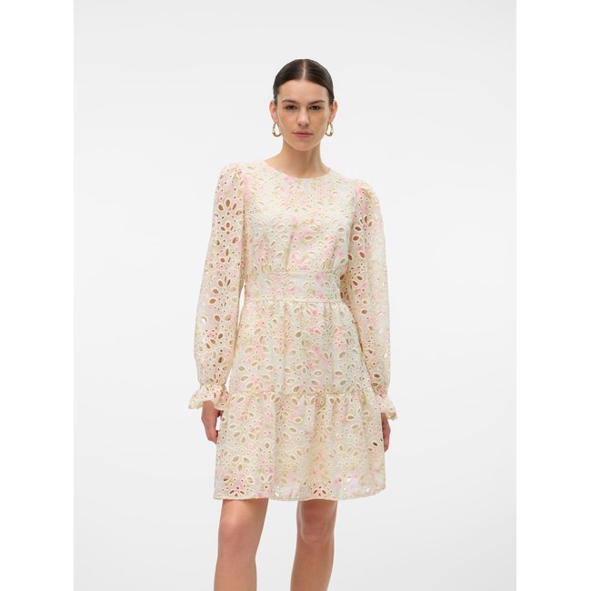 Robe snow white <span itemprop=