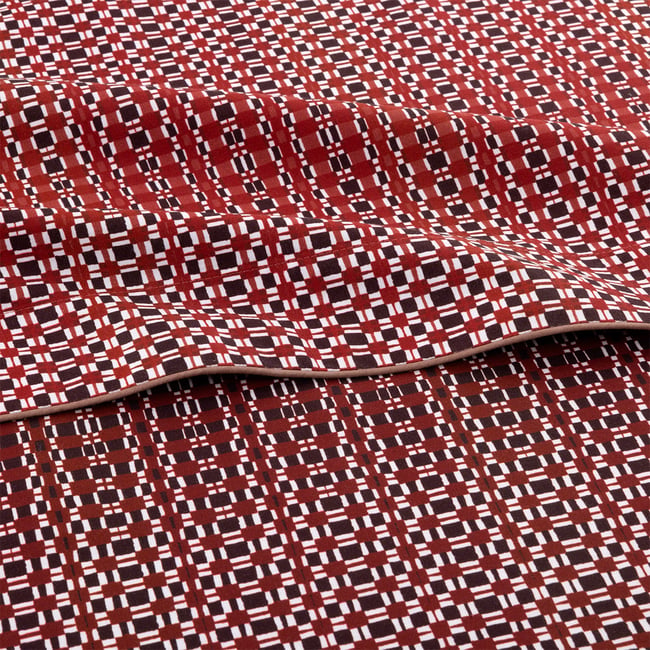 Drap plat en satin de coton rouge, VASSILY a motif <span itemprop=