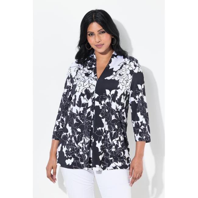 Blouse au tombé fluide. Col cygne et manches blanc neige <span itemprop=