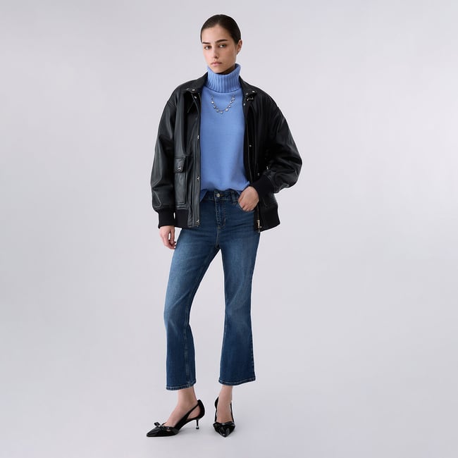 Jean bootcut avec strass denim bleu <span itemprop=