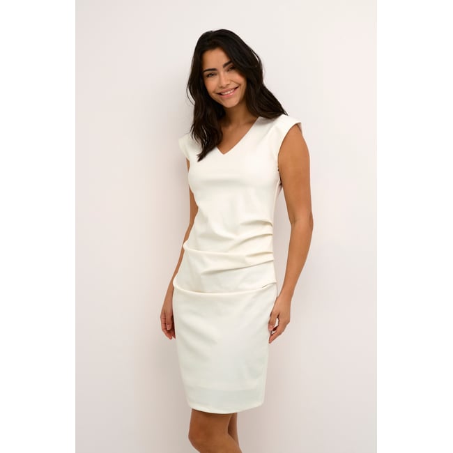 Robe blanc chalk <span itemprop=